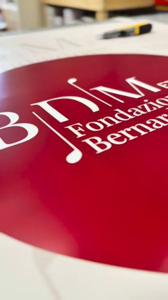 Stampa di qualità MC Group Sardegna — insegna BDM Fondazione